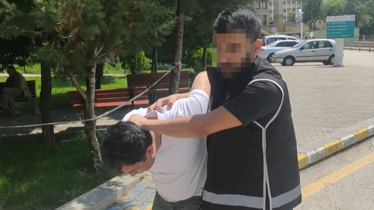 Ankara'da, 6 FETÖ firarisi yakalandı