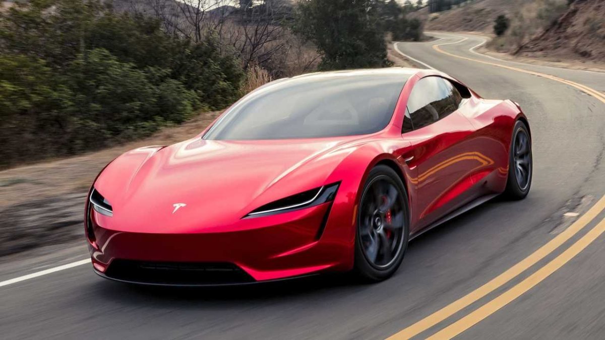 Tesla araçları, yollardaki çukurları önceden bilecek