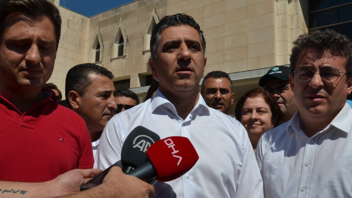 Gözaltına alınan CHP'li Menderes Belediye Başkanı serbest bırakıldı