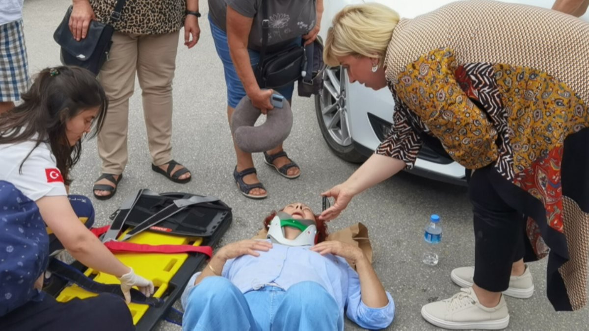 Bursa'da aracın çarptığı yaşlı kadın, telefonda kızını sakinleştirdi