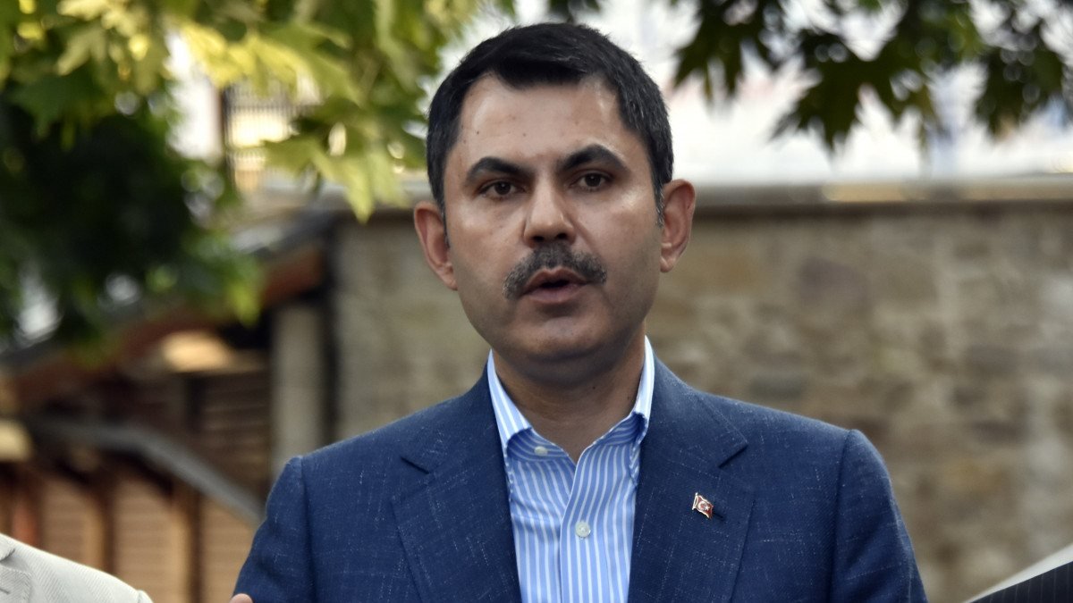Murat Kurum'dan sağlık camiasına destek açıklaması
