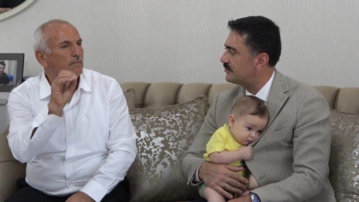 15 Temmuz şehidi PÖH Hakan Yorulmaz'ın babası: Bombanın altına koşa koşa gitti