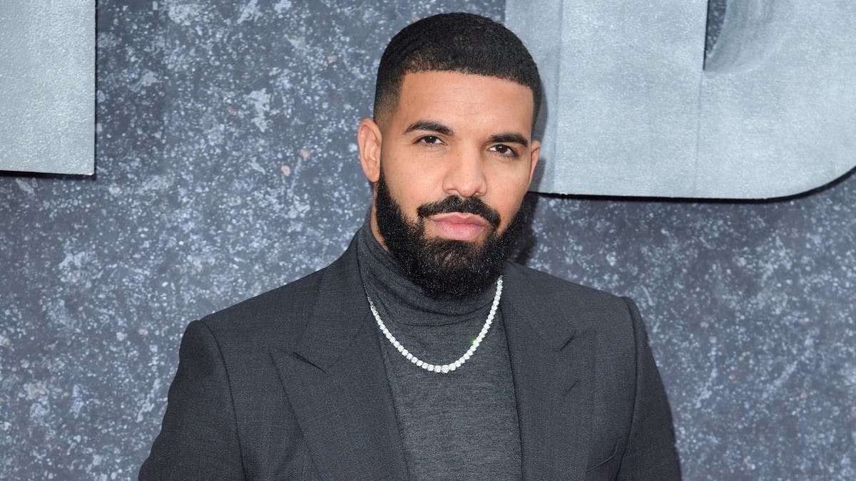 Drake, kumarda 27 milyon dolar kaybetti