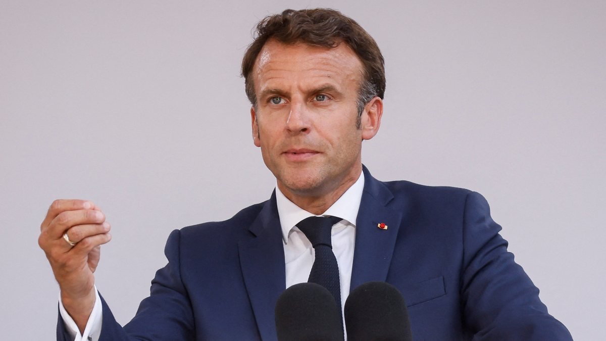 Emmanuel Macron, Fransa halkının enerji tasarrufu yapmasını istedi