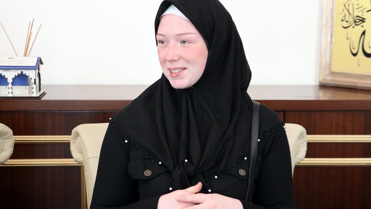 Alman vatandaşı Fabienne, Gaziantep'te Müslüman oldu