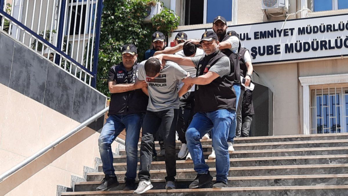 İstanbul'da adliyeden kaçmaya çalışanlar, yakalanıp tekrar adliyeye sevk edildi