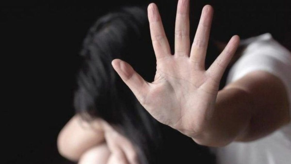 Mersin'de hastasına tecavüz eden doktora 6 yıl 3 ay hapis