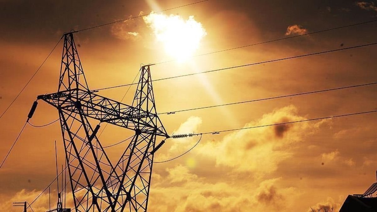 EPDK, elektrik piyasalarında bazı fiyat limitlerini güncellendi