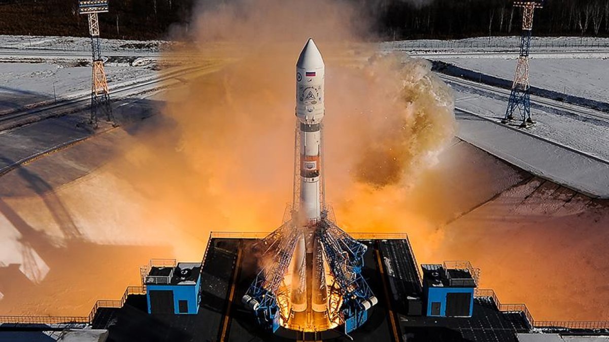 Rusya, İran'ın uydusunu uzaya fırlatacak