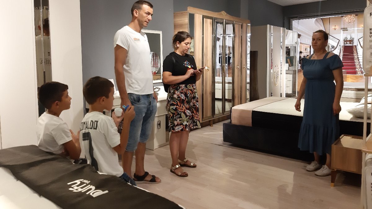 Bulgarlar, mobilya ihtiyacını da Edirne'den karşılıyor