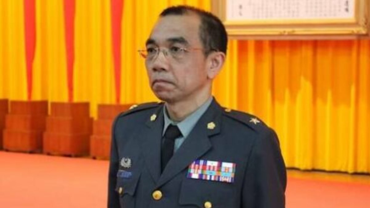 Tayvan'da füze yetkilisi Ou Yang, otel odasında ölü bulundu