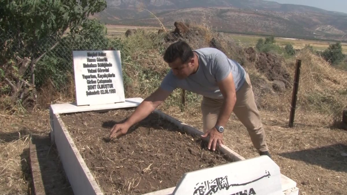 Hatay'da, meçhul şehit askere 72 yıl sonra mezar yaptırıldı