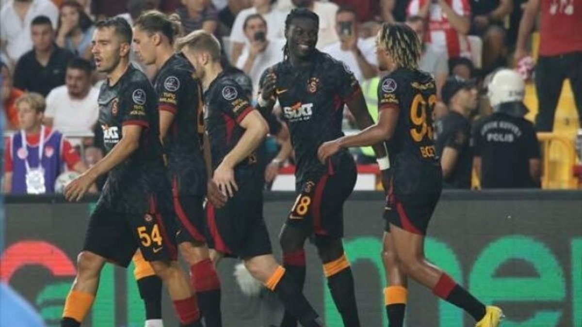 Galatasaray - Giresunspor maçının muhtemel 11'leri
