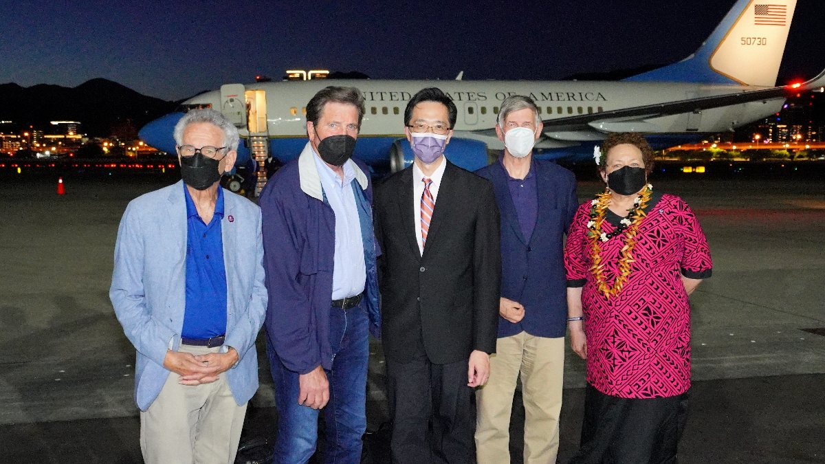 Nancy Pelosi'nin ziyaretinden sonra ABD'li heyet Tayvan'a gitti