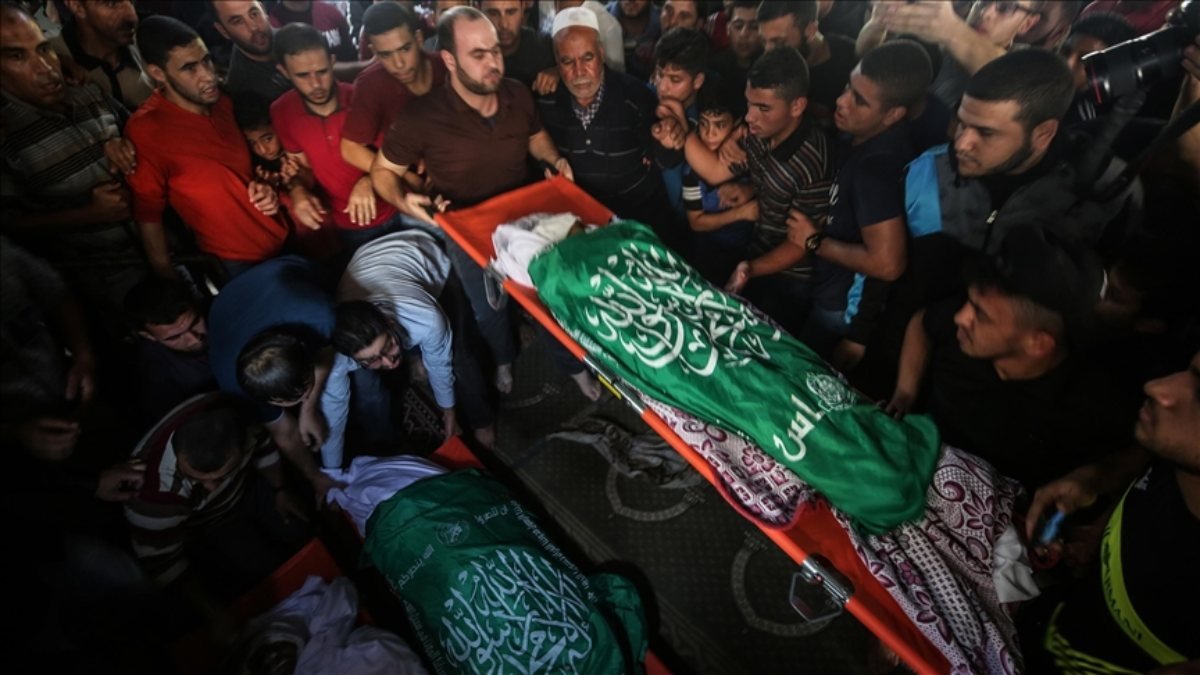 Gazze'de, 5 çocuğun öldüğü saldırıyı İsrail üstlendi