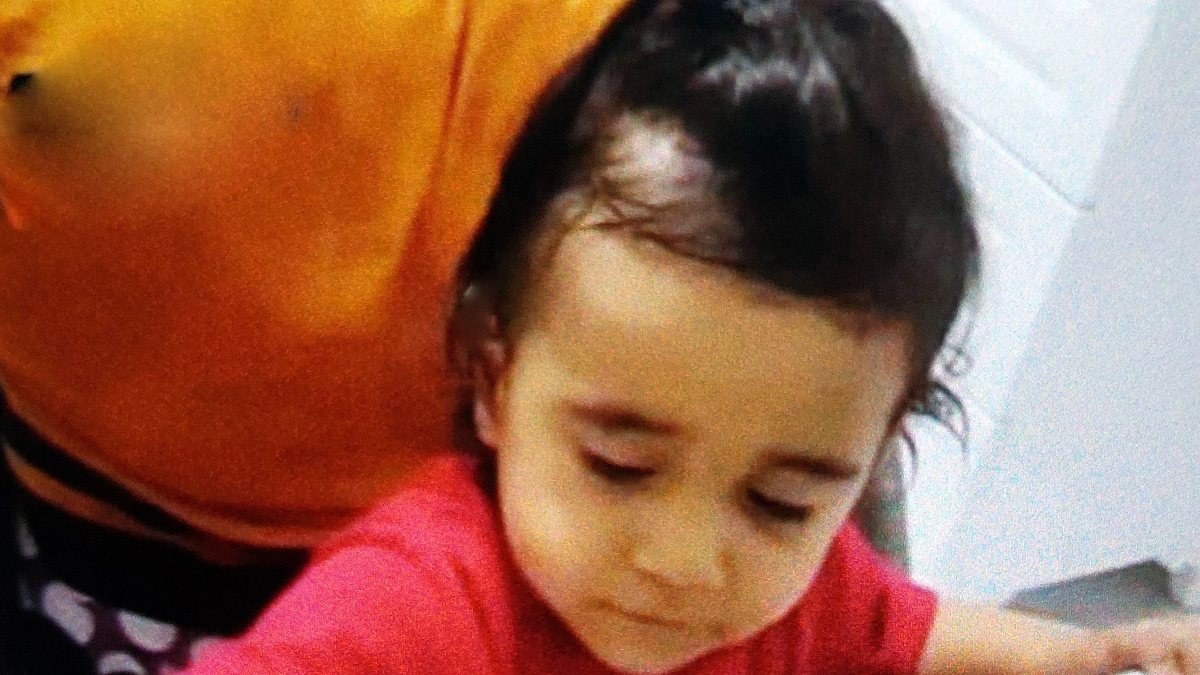 Samsun'da 7.kattan düşen 1.5 yaşındaki bebek hayatını kaybetti