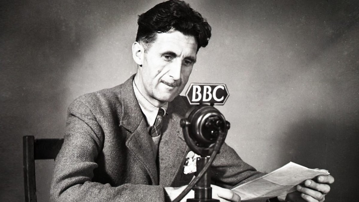 George Orwell'ın çağdaş klasiği ve fırtınalar estiren romanı: 1984