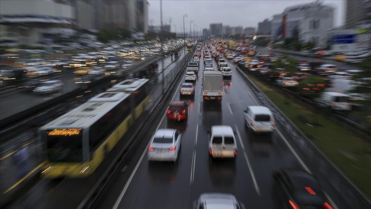 Temmuzda 111 bin 904 aracın trafiğe kaydı yapıldı