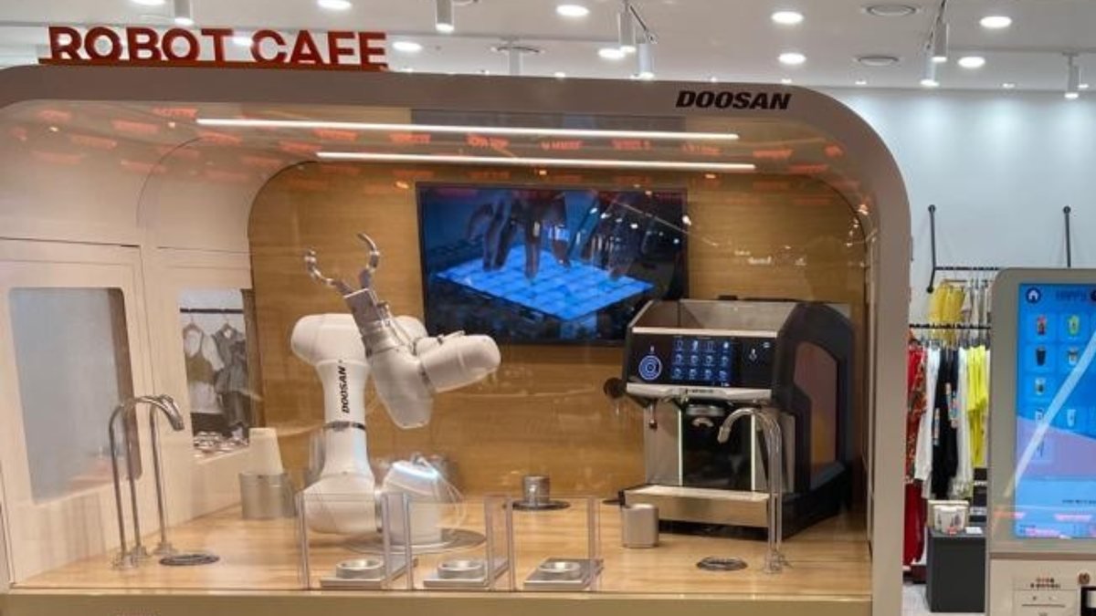 Güney Kore’de robotlar, garsonları işsiz bırakıyor