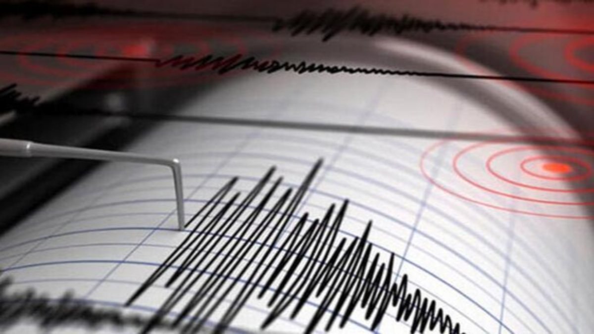 Kuşadası açıklarında 4.7 büyüklüğünde deprem