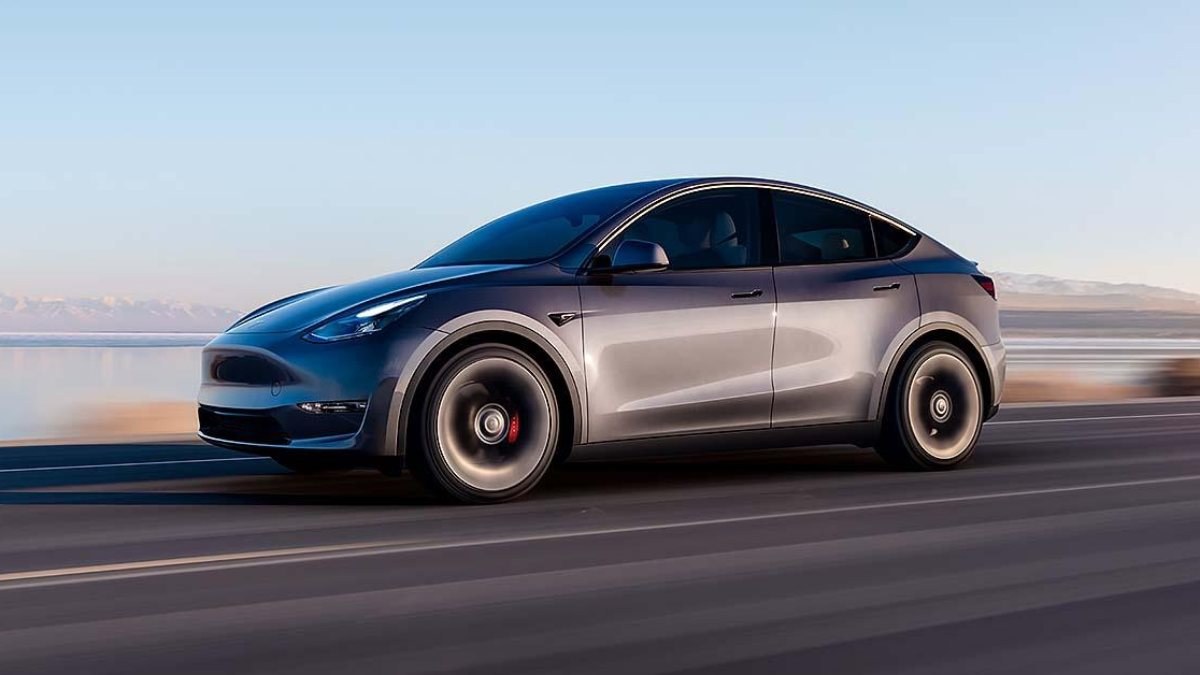 Tesla’nın ucuz Model Y aracı Avrupa'da satışa çıktı