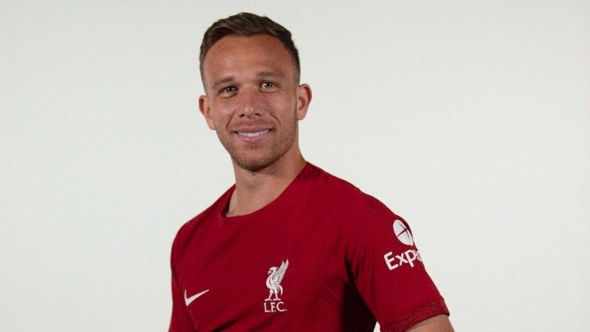 Liverpool, Arthur'u kiraladı