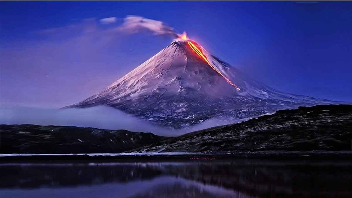 Rusya’da yanardağa tırmanan 12 dağcıdan 6'sı öldü
