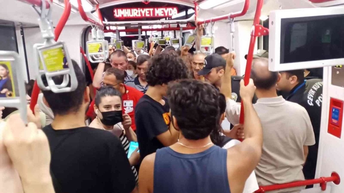 Samsun'da tramvayda çıkan tartışmayı çevik kuvvet engelledi