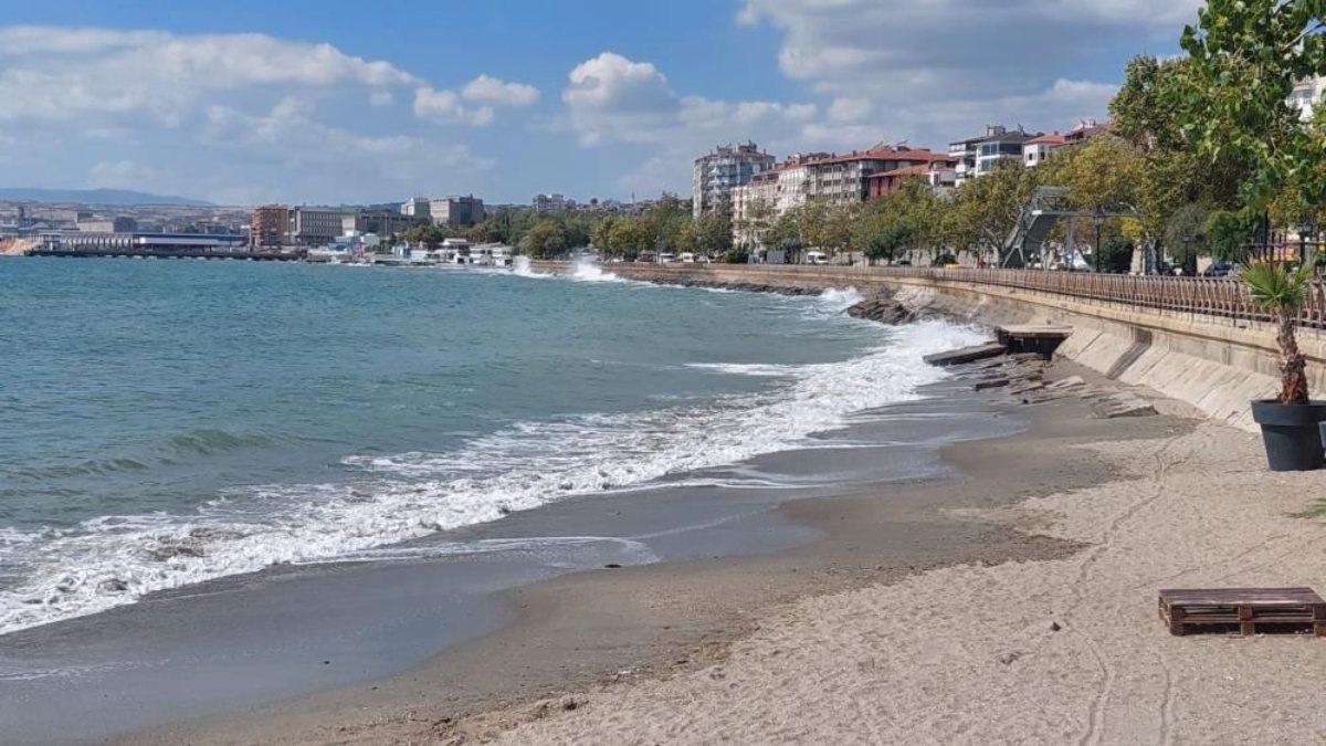 Tekirdağ'da balıkçılara poyraz engeli