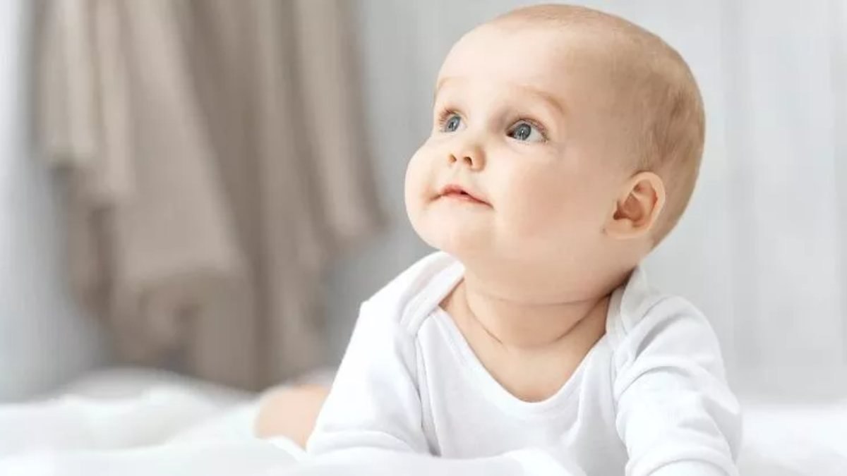 Bebekler ne zaman görmeye başlar? İşte bebeklerin ay ay görme gelişimi...