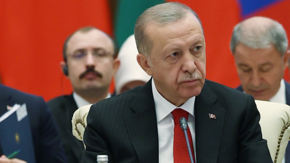 Cumhurbaşkanı Erdoğan: Dünyanın en cömert ülkesi olmanın gururunu yaşıyoruz