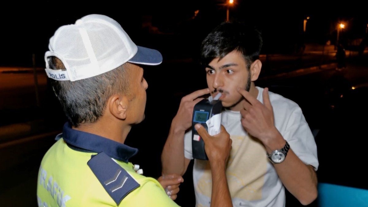 Aksaray'da polisin alkollü sürücü ile imtihanı