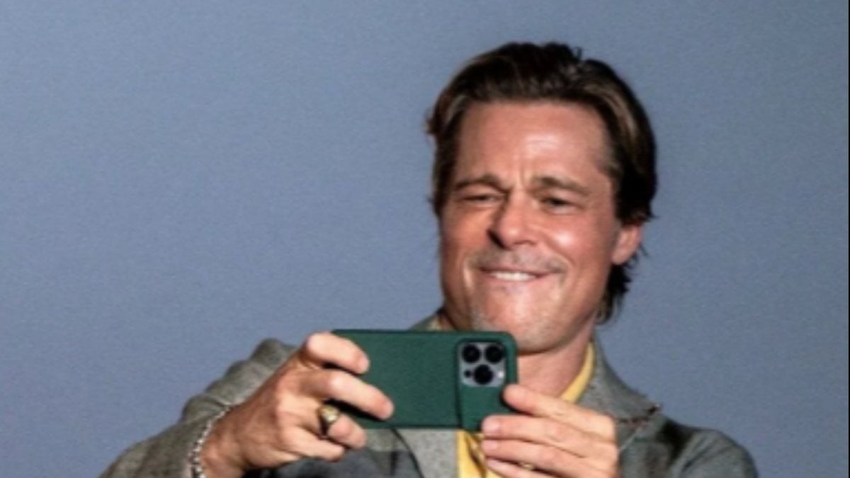 Brad Pitt: Dünyanın en yakışıklı erkeği George Clooney