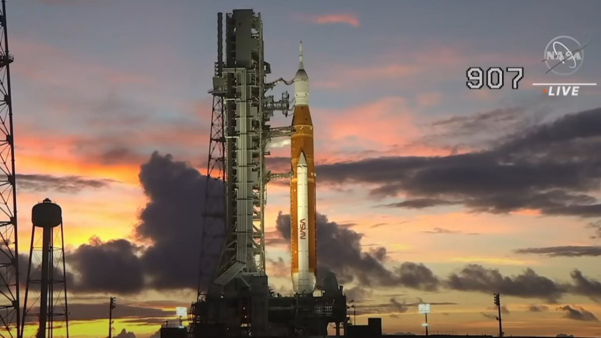 NASA, Ay görevi için roket yakıt testini başarıyla tamamladı