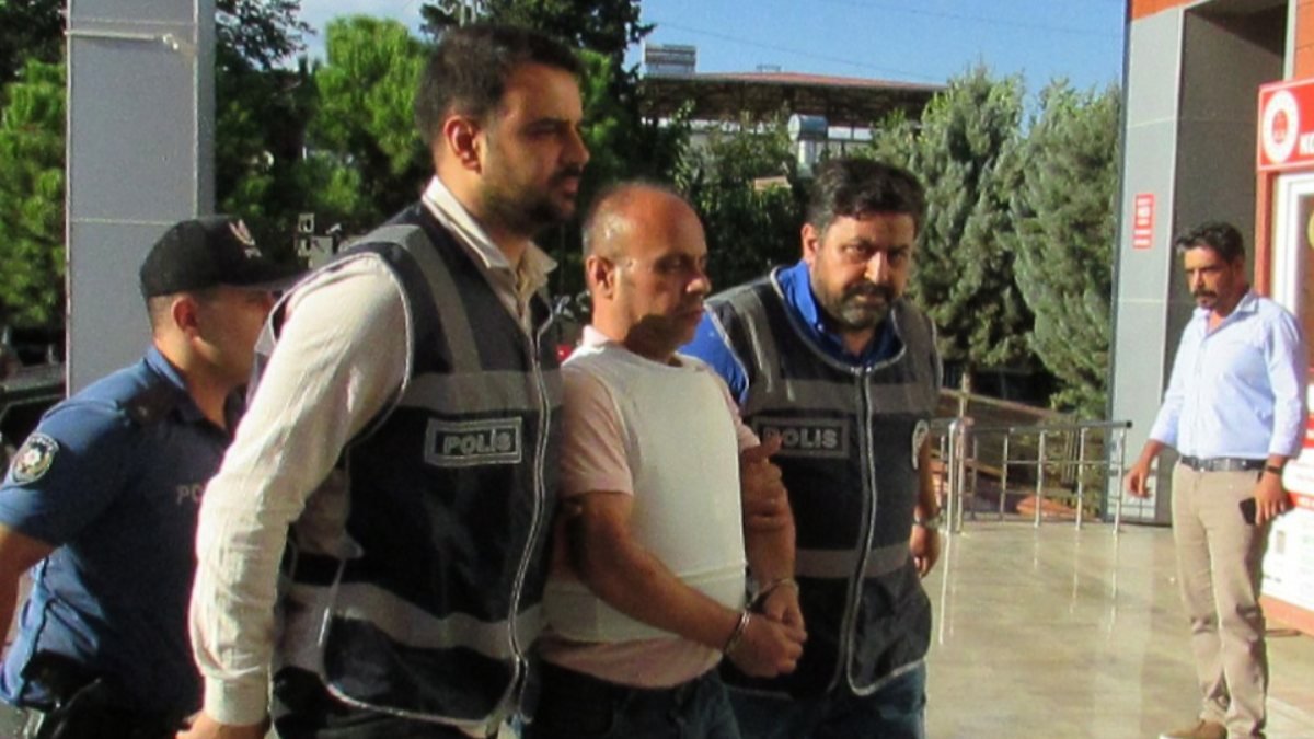 Gaziantep'te doğrama tahtasıyla eşini öldüren öğretmen tutuklandı
