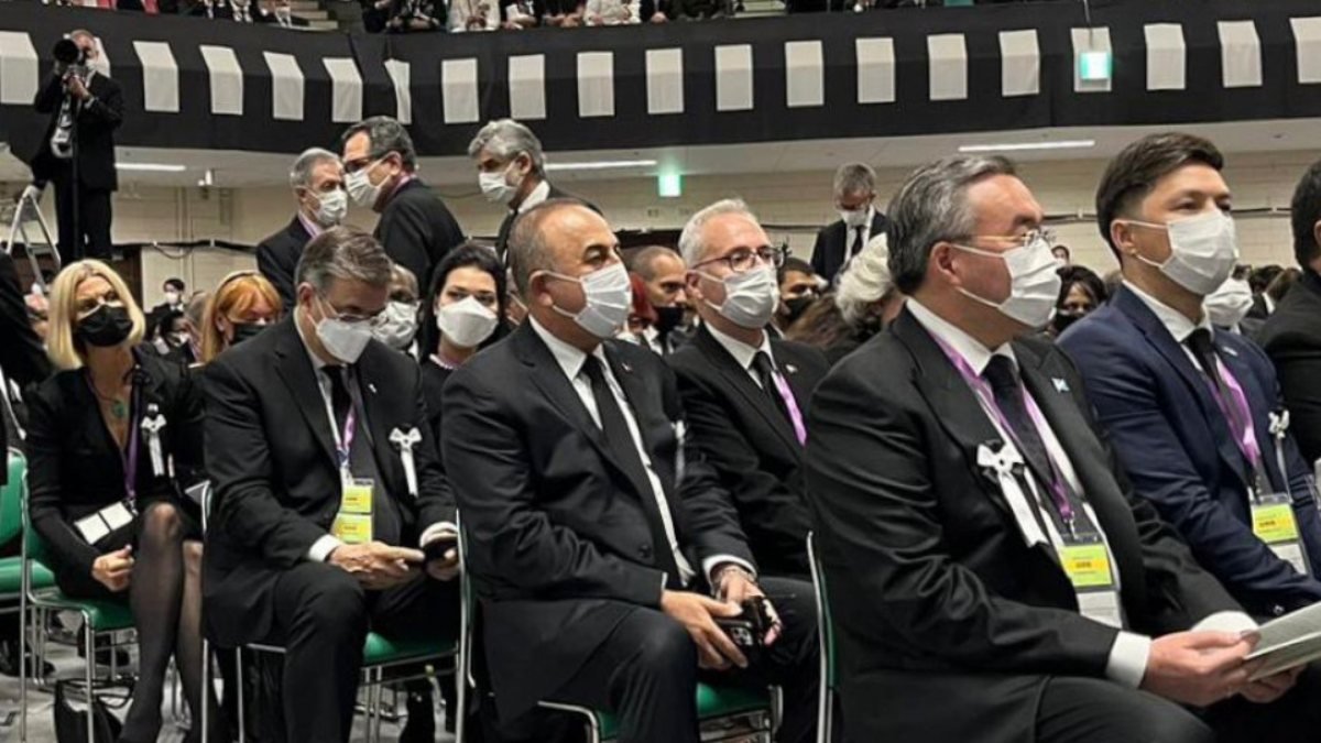 Mevlüt Çavuşoğlu, Şinzo Abe’nin cenaze töreninde