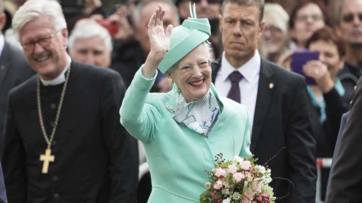 Danimarka Kraliçesi 4 torununun unvanlarını değiştirdi
