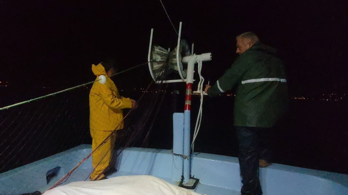 Kastamonu'daki balıkçılar tonlarca bekledikleri denizden 2 balıkla döndü