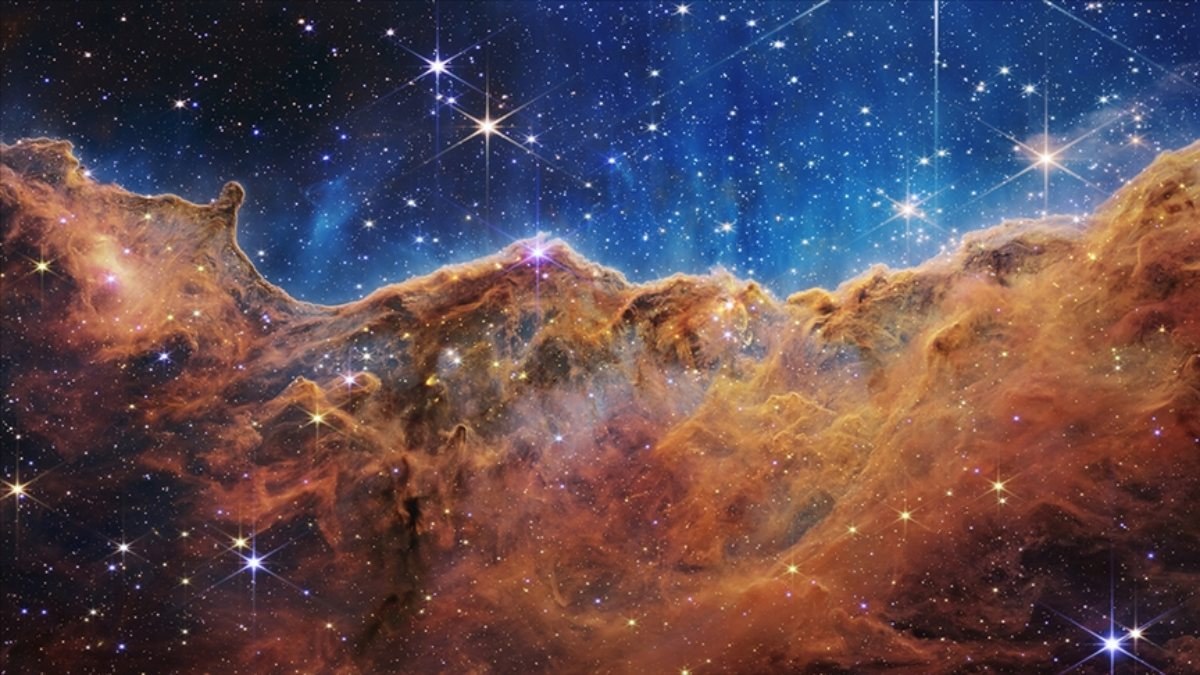 James Webb, evrenin en eski yıldızlarına ışık tutuyor