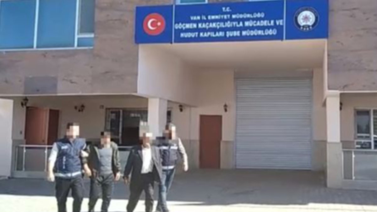 Van'da göçmen kaçakçılığı operasyonu: 3 tutuklu