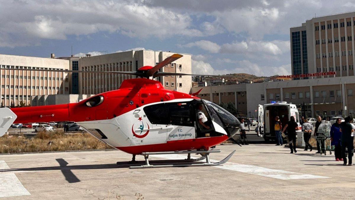 Nevşehir'de 5,5 aylıkken doğan bebek helikopterle sevk edildi