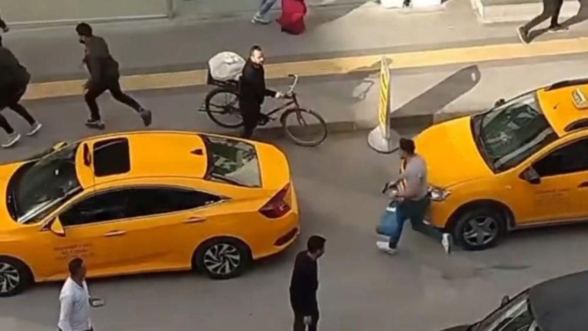 Van'da tartıştığı sürücüyü silahla cadde ortasında kovaladı