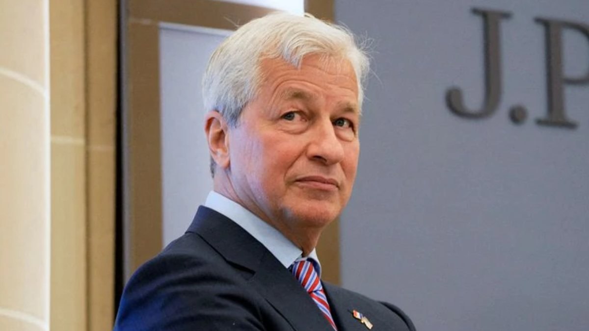JPMorgan CEO'su Dimon: Elon Musk, Twitter'ı temizlemeli