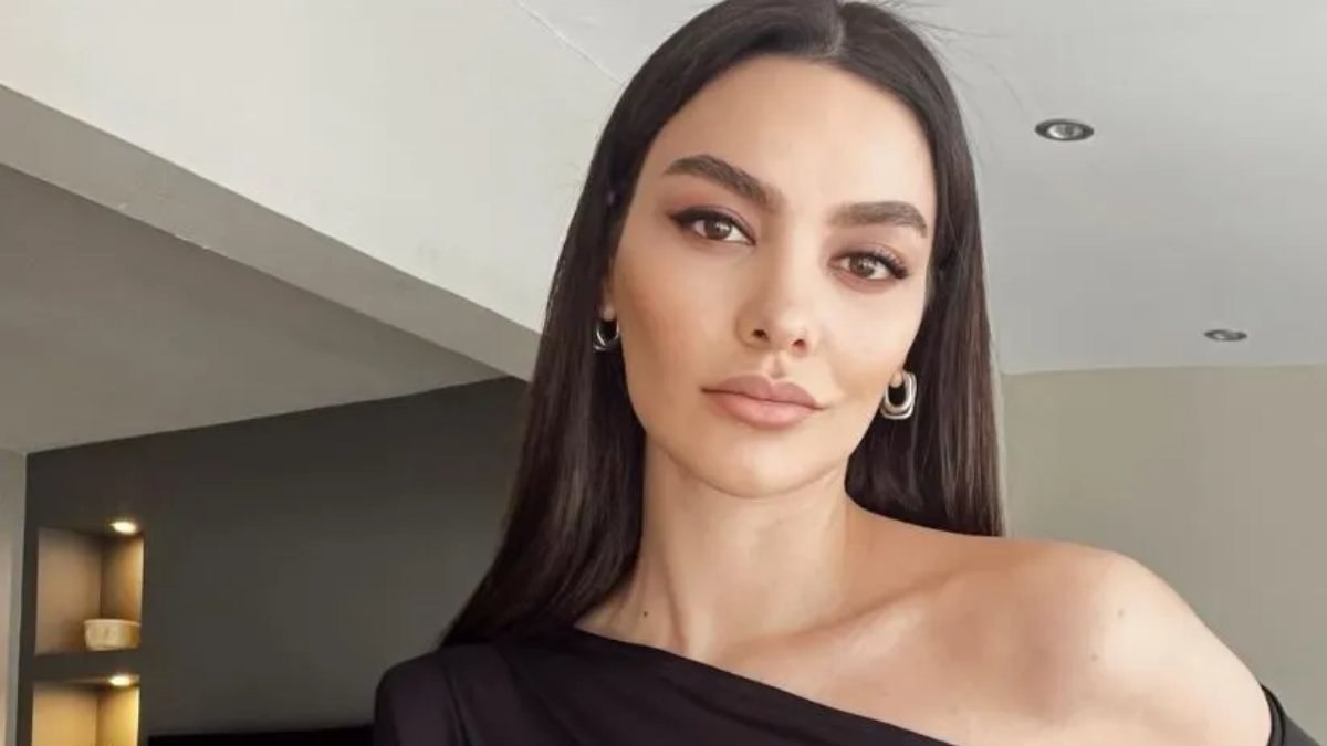 Hazal Filiz Küçükköse'nin makyajsız hali olay oldu! Kameraları görünce panikledi: