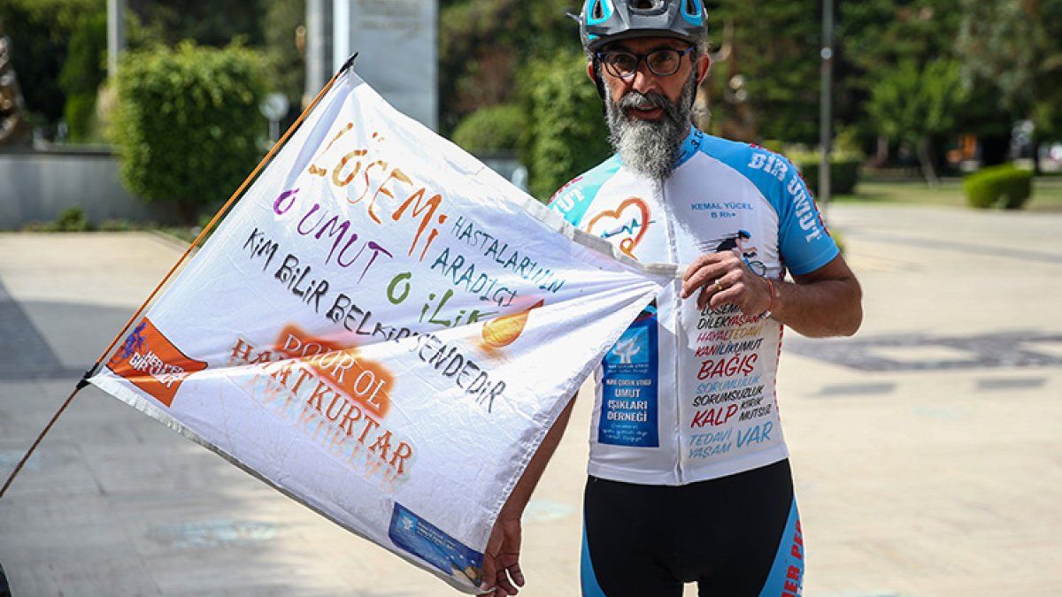 Adana'da kök hücre bağışına dikkati çekmek için 7 bin kilometre pedal çevirdi