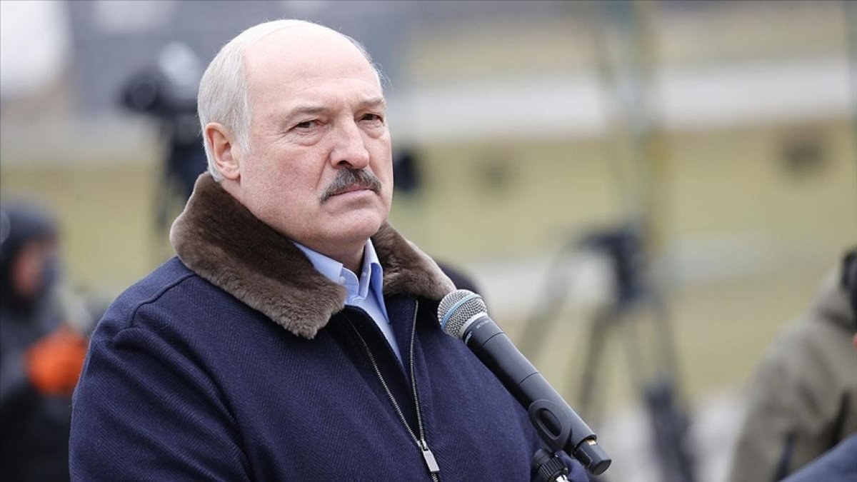Aleksandr Lukaşenko: Yüksek terör tehdidi durumuna geçtik