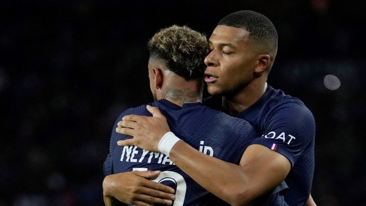 Kylian Mbappe: Neymar varsa ben yokum