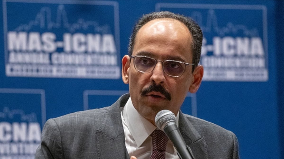 İbrahim Kalın, Binali Yıldırım’ı hastanede ziyaret etti