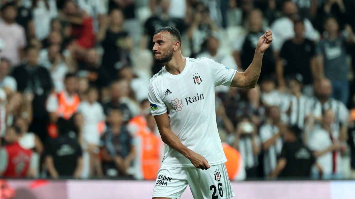 Romain Saiss: Kulüpten daha fazla saygı bekliyordum