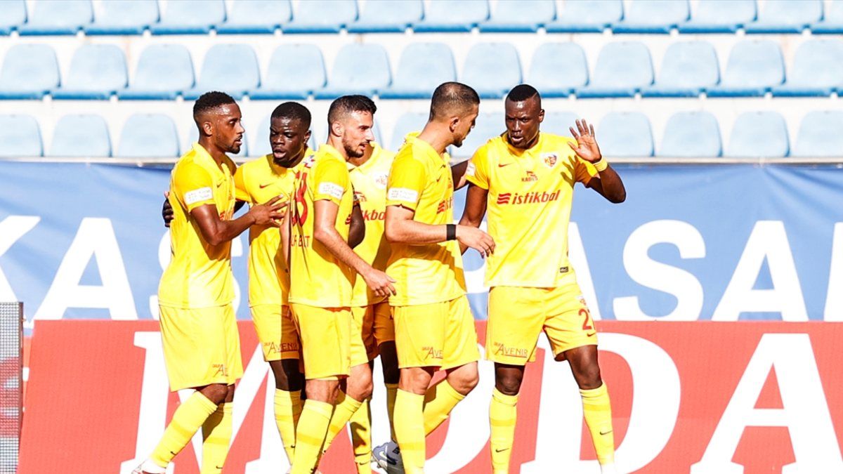 Kayserispor, Kasımpaşa'yı mağlup etti